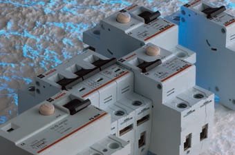 Interruptores magnetot�rmicos | Medex, 1996